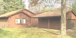 3 Bedroom 2  Bath House with 2 Car Garage Gallery 1