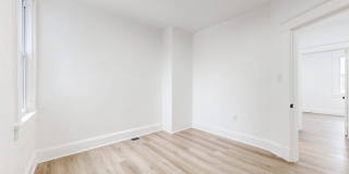 2320 W LEXINGTON Street Gallery 18