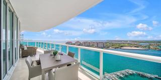 100 South Pointe Drive Gallery 2