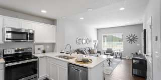 2228 Hazeltine Place Gallery 1