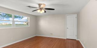 Waterfront 3 Bedroom in Yacht Club Estates Gallery 19