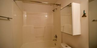 Light-Filled Contemporary Townhome Near Downtown Seattle! Gallery 9