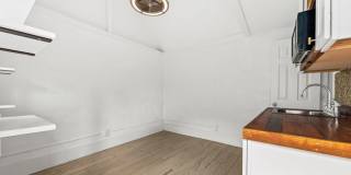 2 Bedroom, 2 Bath Home with ADU Downtown Charleston! Gallery 28