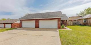 215 Fox Run Place Gallery 1