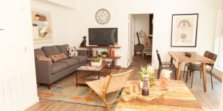 East View Gallery 16