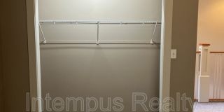 229 Deaderick Ave Gallery 30