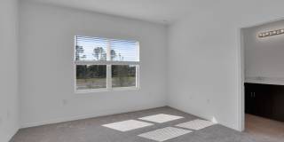 3/2.5 Townhome in Annie's Walk! 3D Virtual Tour Inside! Gallery 10