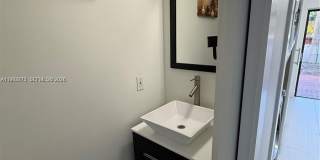 13215 SW 57th Ter Gallery 10