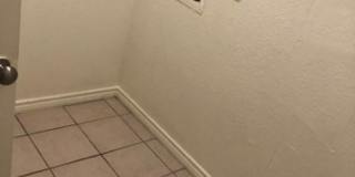 La Place 5th St Gallery 38