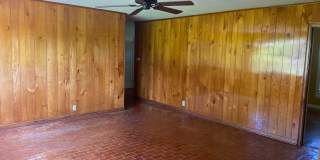 Single Family 4 BR 3.5 BA 0.7 Acres Water Front Gallery 27