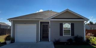 Spacious 4-Bedroom Home with Open Floor Plan and Fenced Backyard Gallery 1