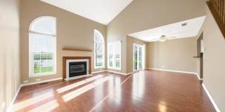 Elgin Two Bedroom with Loft and Two Car Garage Gallery 6