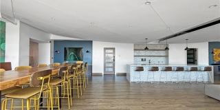 923 Peachtree Street NE Gallery 60