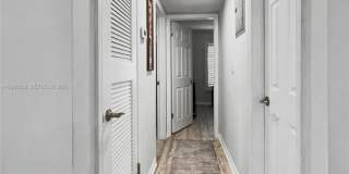 2270 NE 68th St Gallery 9