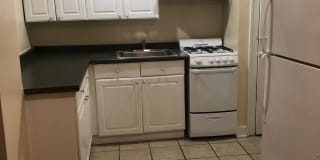 2322 Commonwealth Gallery 23