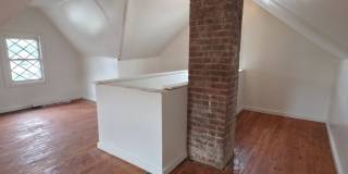Multi Family Home 3 Bedroom and 1 Bath For Rent Gallery 12