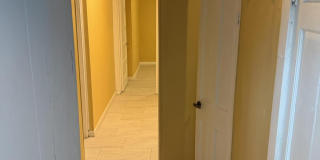 1213 N BOONE Street Gallery 18