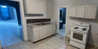 2 Bedroom Lower Duplex Milwaukee Gallery 6