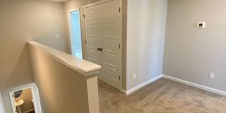 Like New Luxury Townhome! 3 BR, 2.5 BA, 2 Car Garage, Pool, Dog Park, and More! Gallery 18