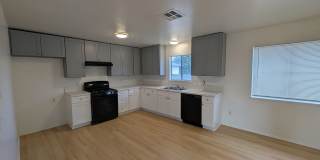B- 6-Unit  9532-9536 1/2 Cedar Street. Gallery 1