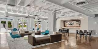 805 Peachtree Street NE Gallery 33