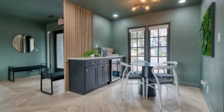 Treehouse Apartments Gallery 25