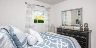 Nob Hill Apartments Gallery 25