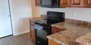 1701 E Woodbridge Circle Gallery 4