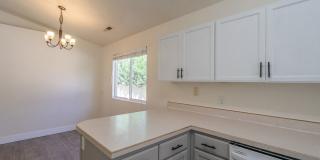 Pet Friendly! 3 Bedroom Single-Level Condo in St. George! Gallery 25