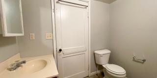 For Rent: 2401 S Mulberry St. 2 Bedroom 1 Bathroom Home Coming Soon! New Flooring! Gallery 8