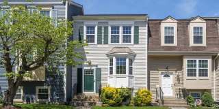 This stunning 3-bedroom, 2-bathroom interior townhome is sure to impress. Gallery 1