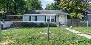 Charming 2BR House in San Antonio Gallery 36
