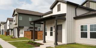 Collection Hunter Crossroads Townhomes Gallery 26