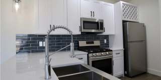 705 Harris Full - Modern Duplex 8 Bed / 7.5 Bath Available August 2027 Gallery 45