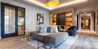 Caroline at Memorial Gallery 27