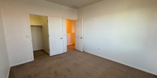 Beautiful & Spacious 4-Bed/3.5 Bath in Gladden Farms! $200 OFF 1st Full Months' Rent on May Move-In!! Gallery 22
