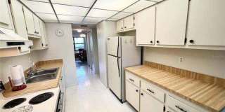 425 30th Avenue West Gallery 38