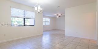 516 SE 35th Ter Gallery 4
