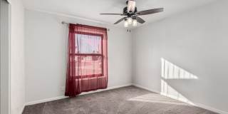 Beautiful 4 Bedroom Home Near Old Town Scottsdale & ASU Gallery 17