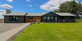 4151 Columbia River Road Gallery 1