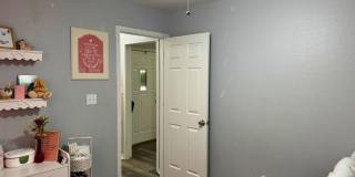 4 Bed 2 Bath Handicap Accessible Home In Woodhaven Gallery 13