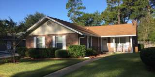 912 Spruce Court Gallery 1