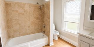 Beautifully Updated 3 Bedroom Home with 2-Car Garage – Prime Columbus Location Gallery 12