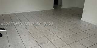 16120 NE 19th Ct 16120 NE 19th Ct Gallery 1