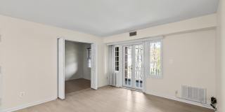 8229 KINGS CHARTER Lane unit: D 8229 KINGS CHARTER Lane unit: D Gallery 4