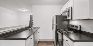 Creekside Commons Apartments Gallery 9