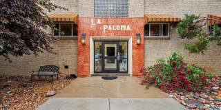 Bright Updated 2-Bed Condo with Vintage Charm Near Wash Park & Cherry Creek Bright Updated 2-Bed Condo with Vintage Charm Near Wash Park & Cherry Creek Gallery 1