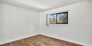 Ariel Court Gallery 27