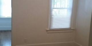 NICE 4-BEDROOM DUPLEX UNIT WITH GARAGE IN SUNNYSIDE! WATER, SEWER & TRASH INCLUDED! Gallery 11