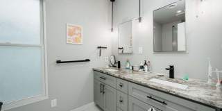 1151 Summit Street Gallery 12